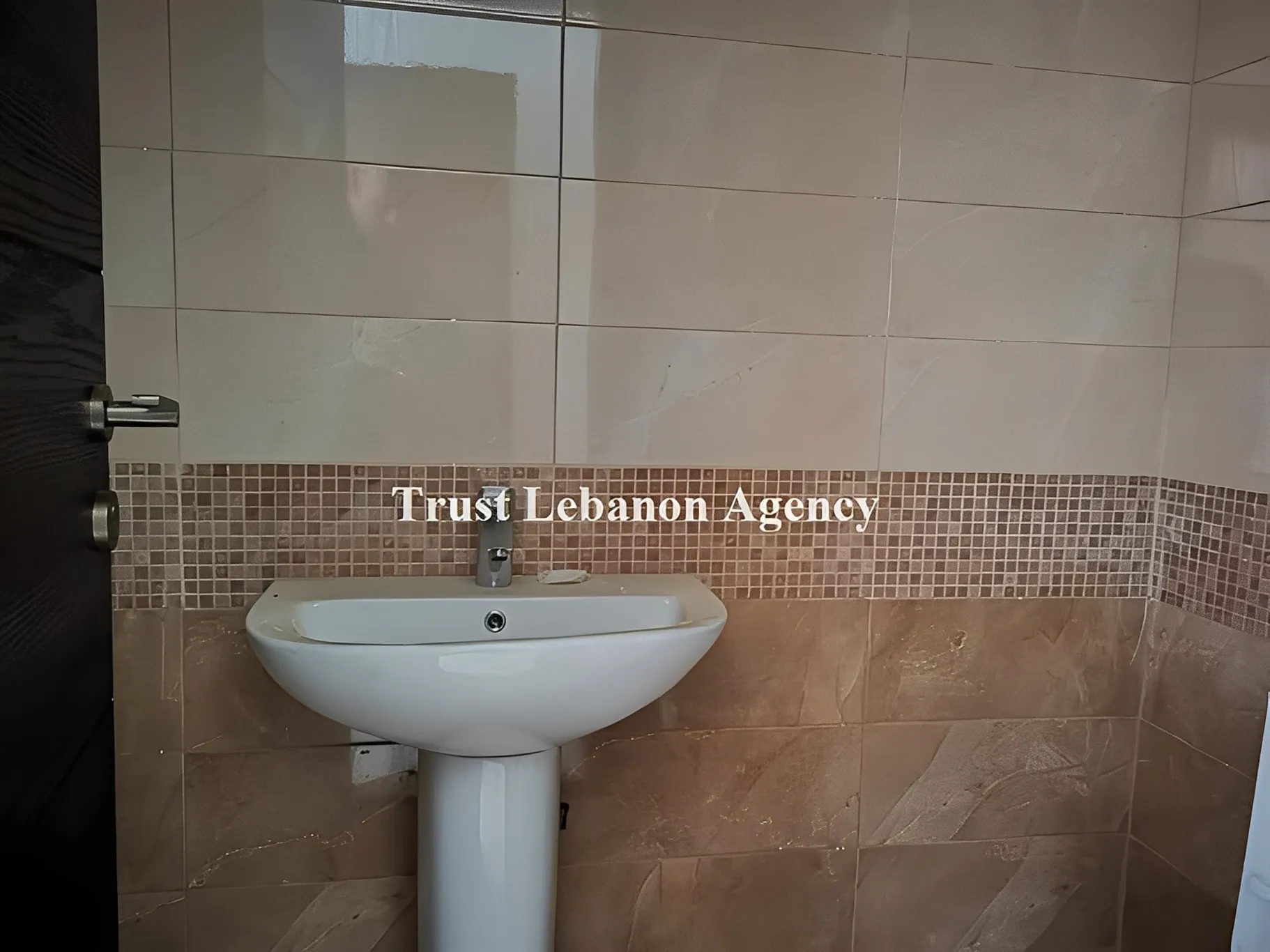 Apartment for Sale in Metn Jouret El Ballout Lebanon