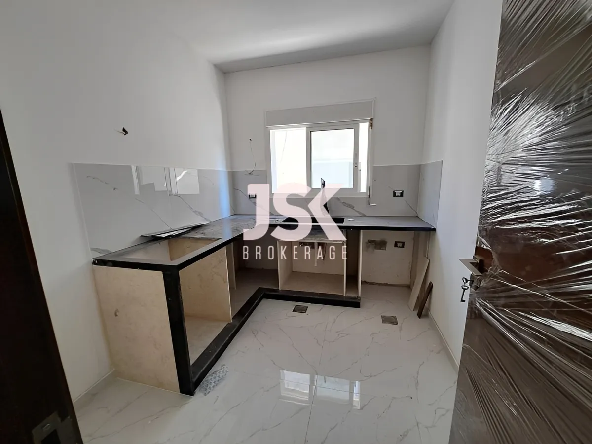 Apartment for Sale in Hosrayel, Lebanon
