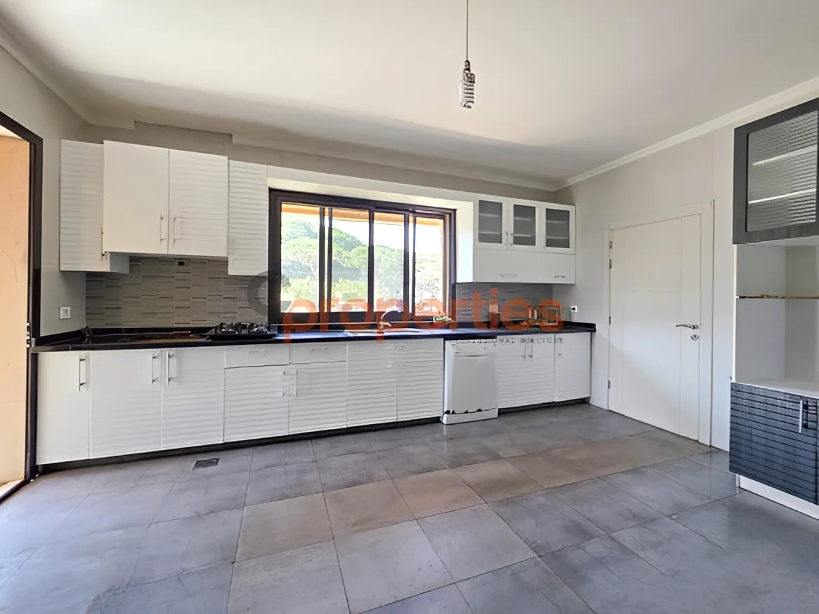 Apartment for Rent in Ain Saadeh - 4 bed, 4 bath