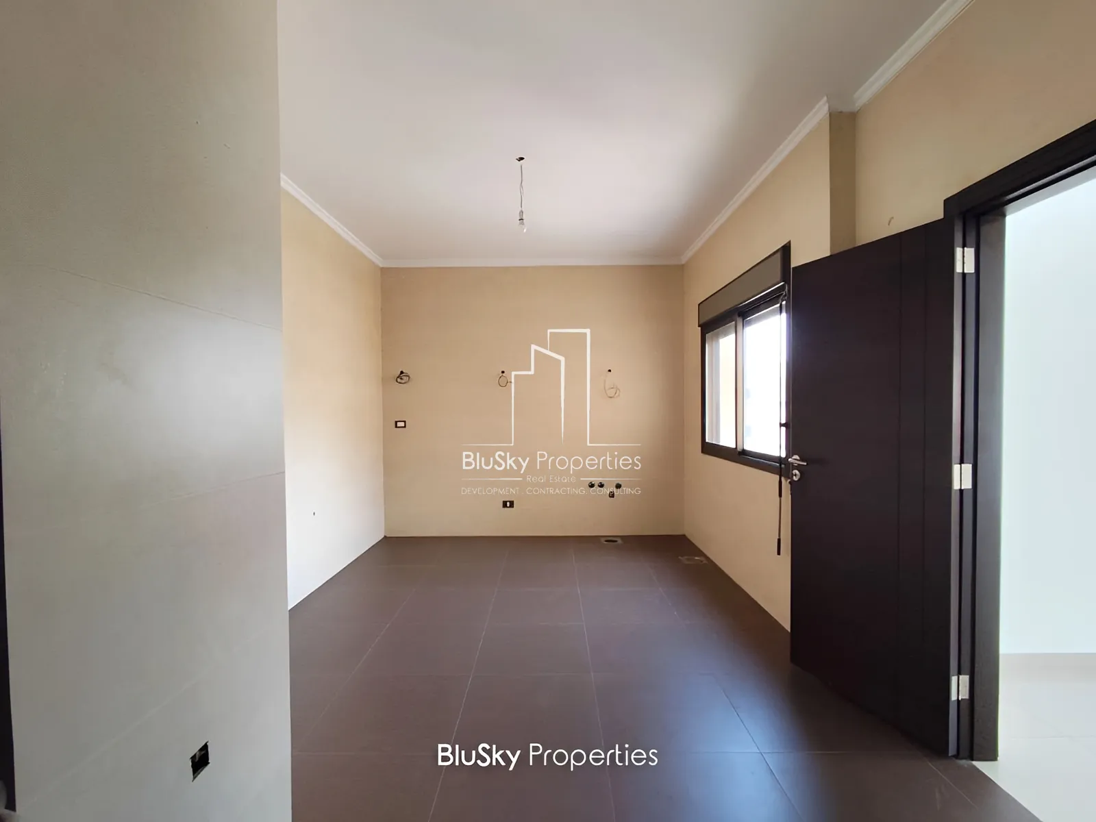 Apartment for Sale in Zouk Mosbeh - 3 bed, 3 bath