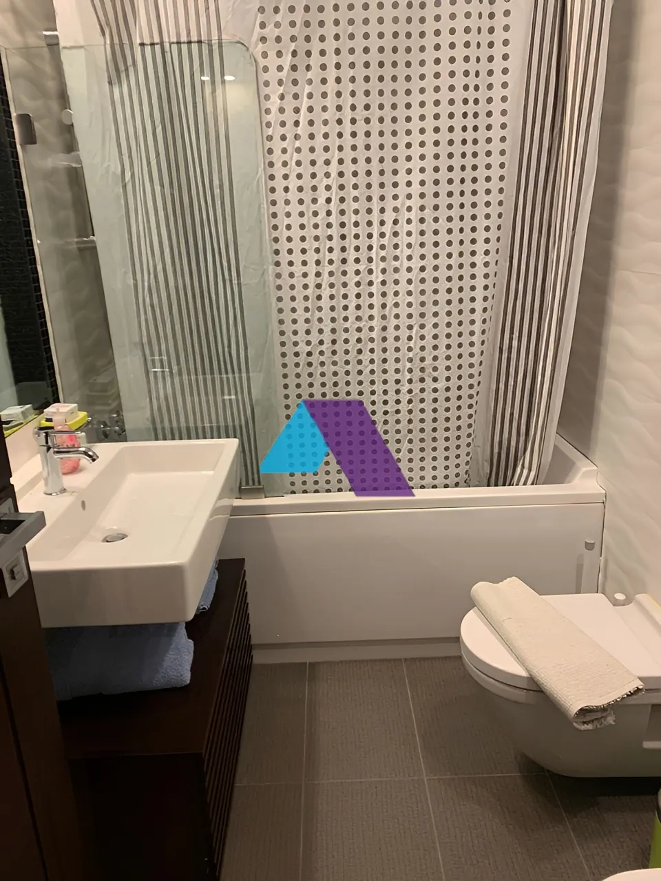 Apartment for Sale in Saifi Village