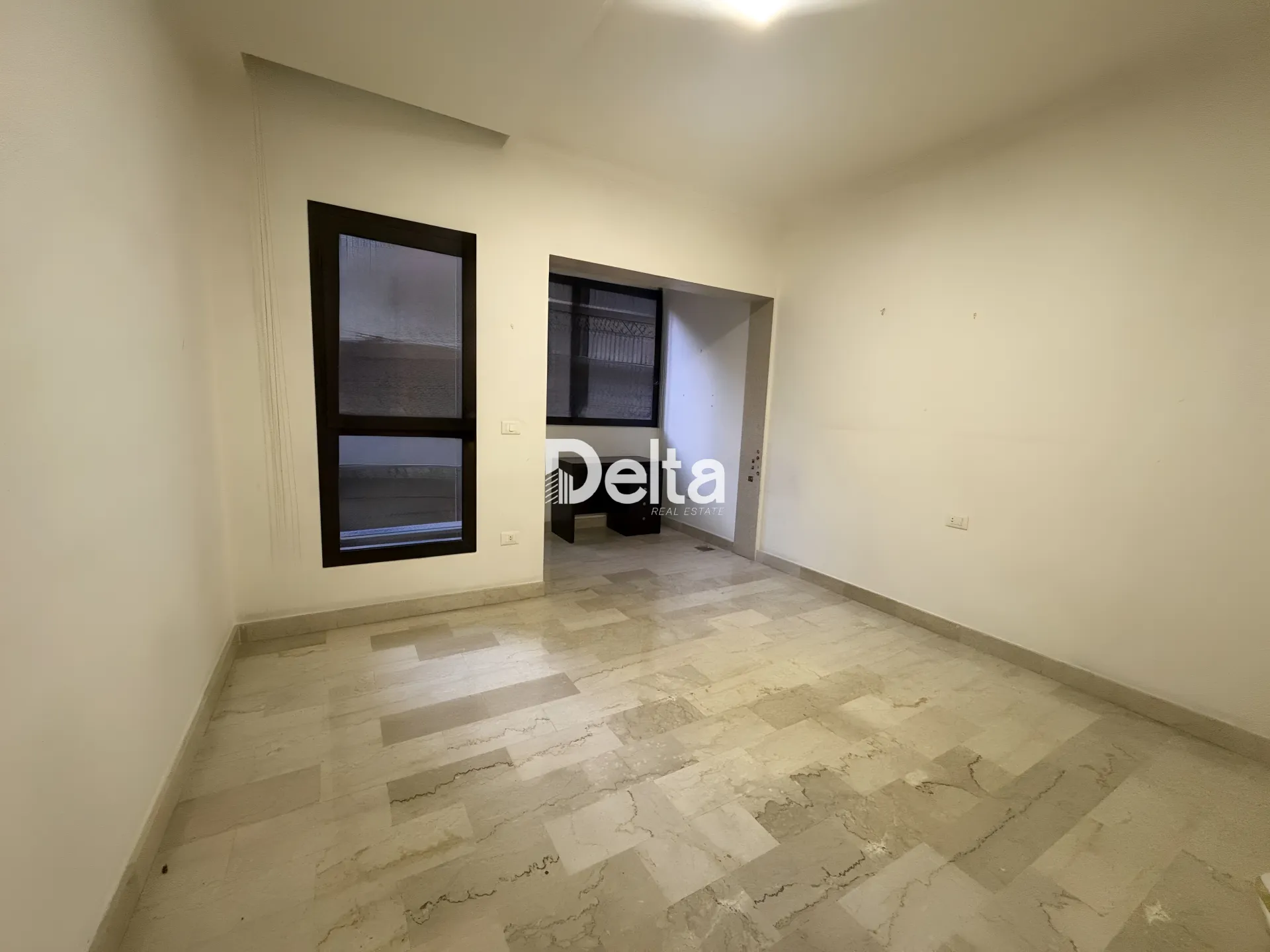 Apartment for rent in Zarif, beirut, lebanon - 3 bed, 4.0 bath