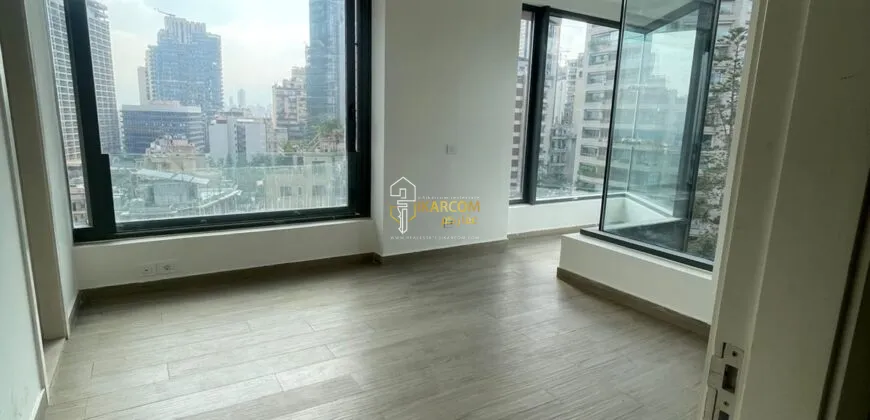 Apartment for sale in Ain Al Mraiseh, Beirut, Lebanon