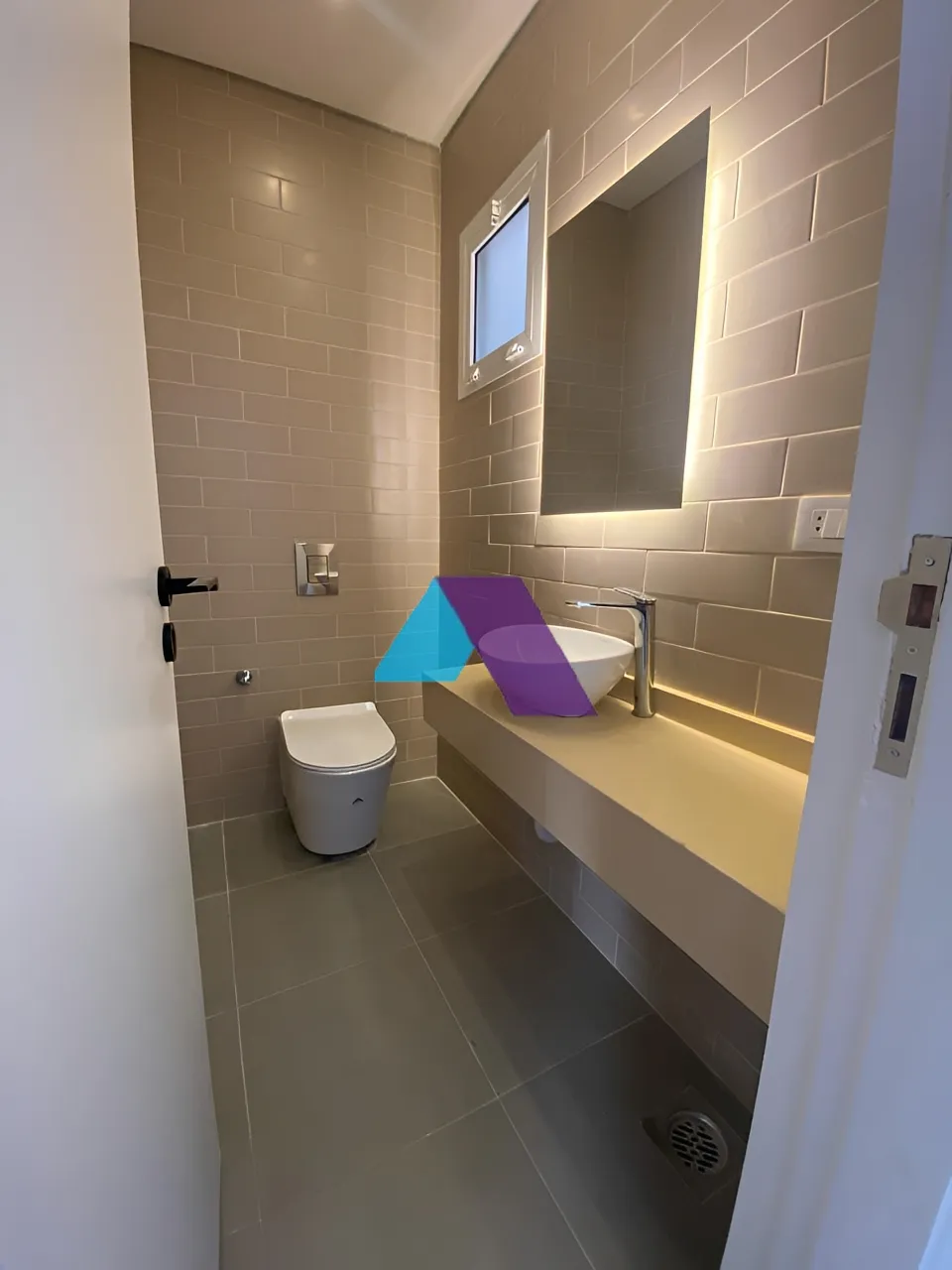 Apartment for Sale in Ain el remmeneh, baabda