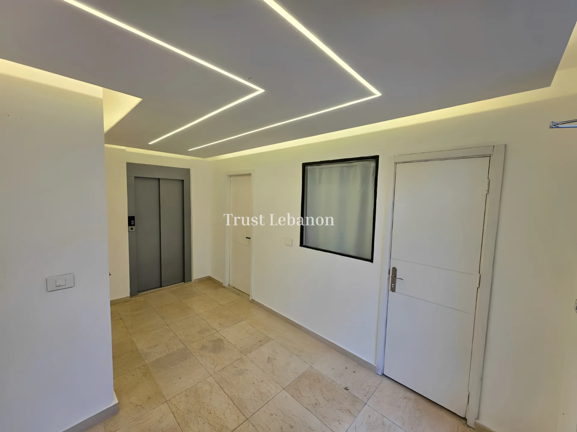Office for rent in Zalqa, Lebanon