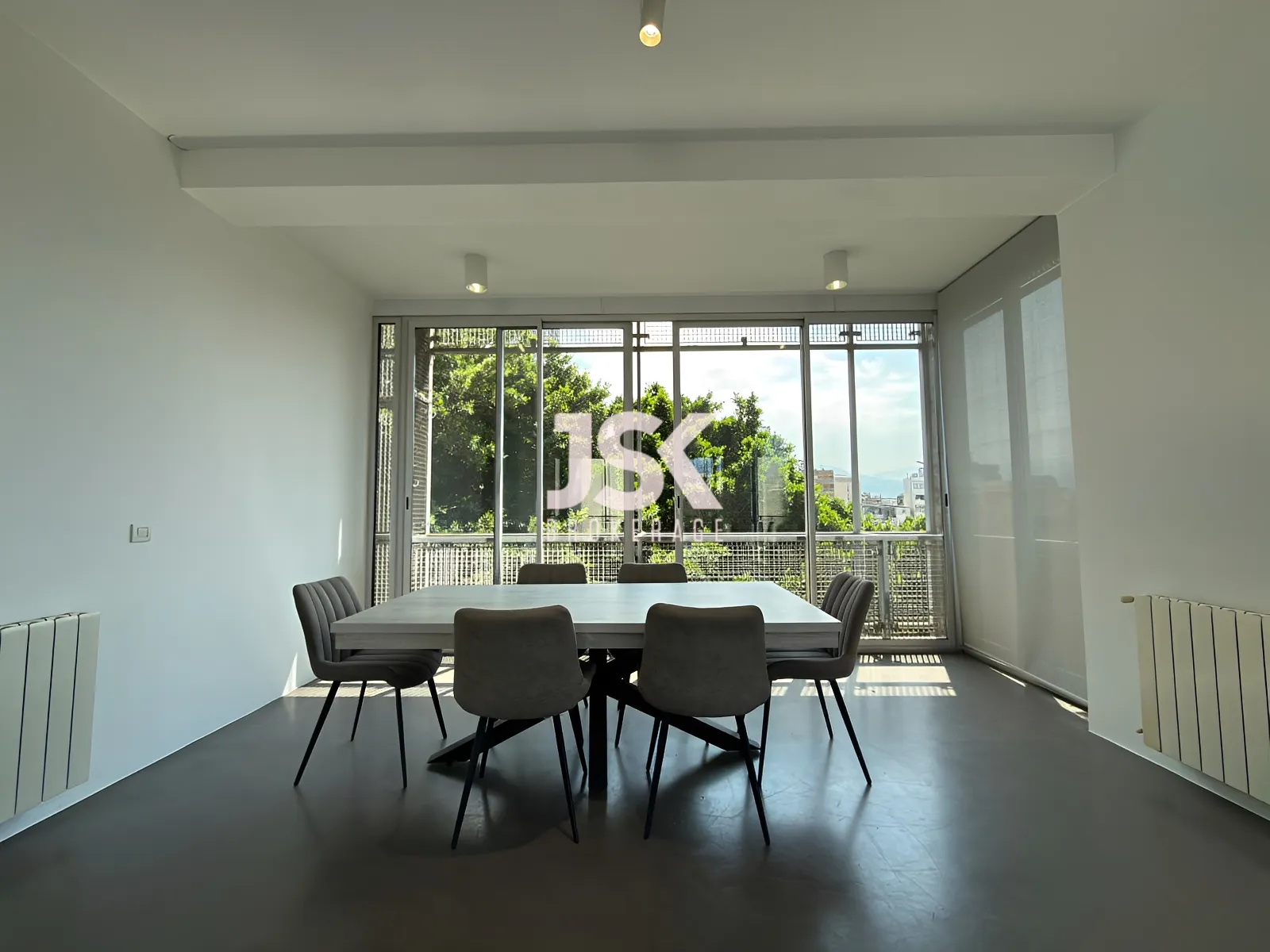 Apartment for Rent in Achrafieh
