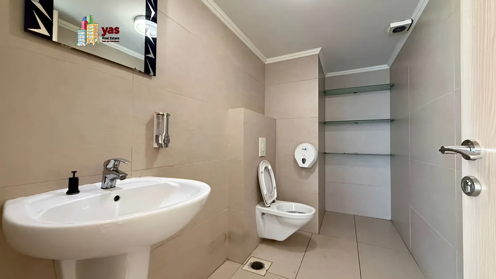 Office for rent in Dbayeh