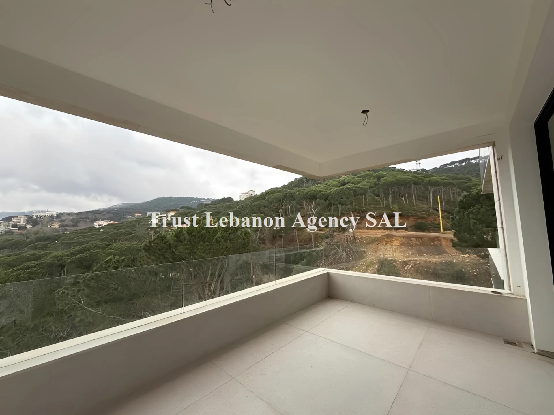 Apartment for Sale in Metn Bekfaya / Naas Lebanon - 3 bed, 5 bath
