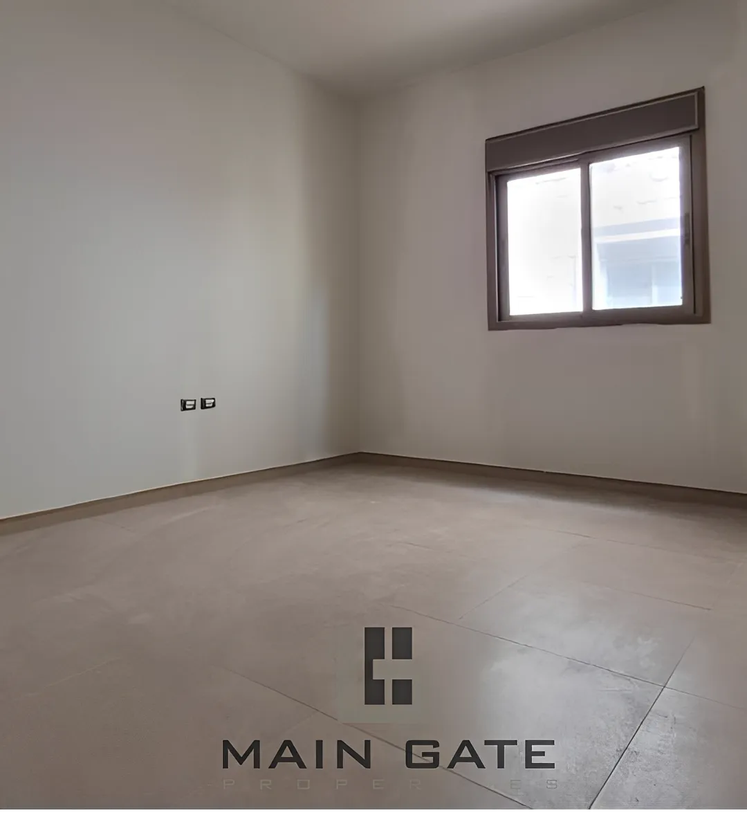 Apartment for sale in Ballouneh, Lebanon - 3 bed, 4 bath