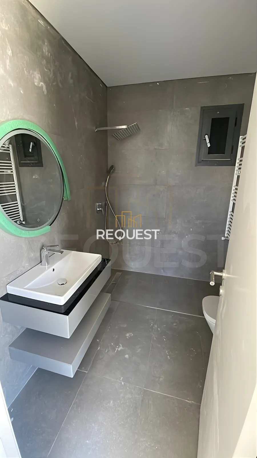 Apartment for sale in Ain el-mreisseh, beirut, lebanon