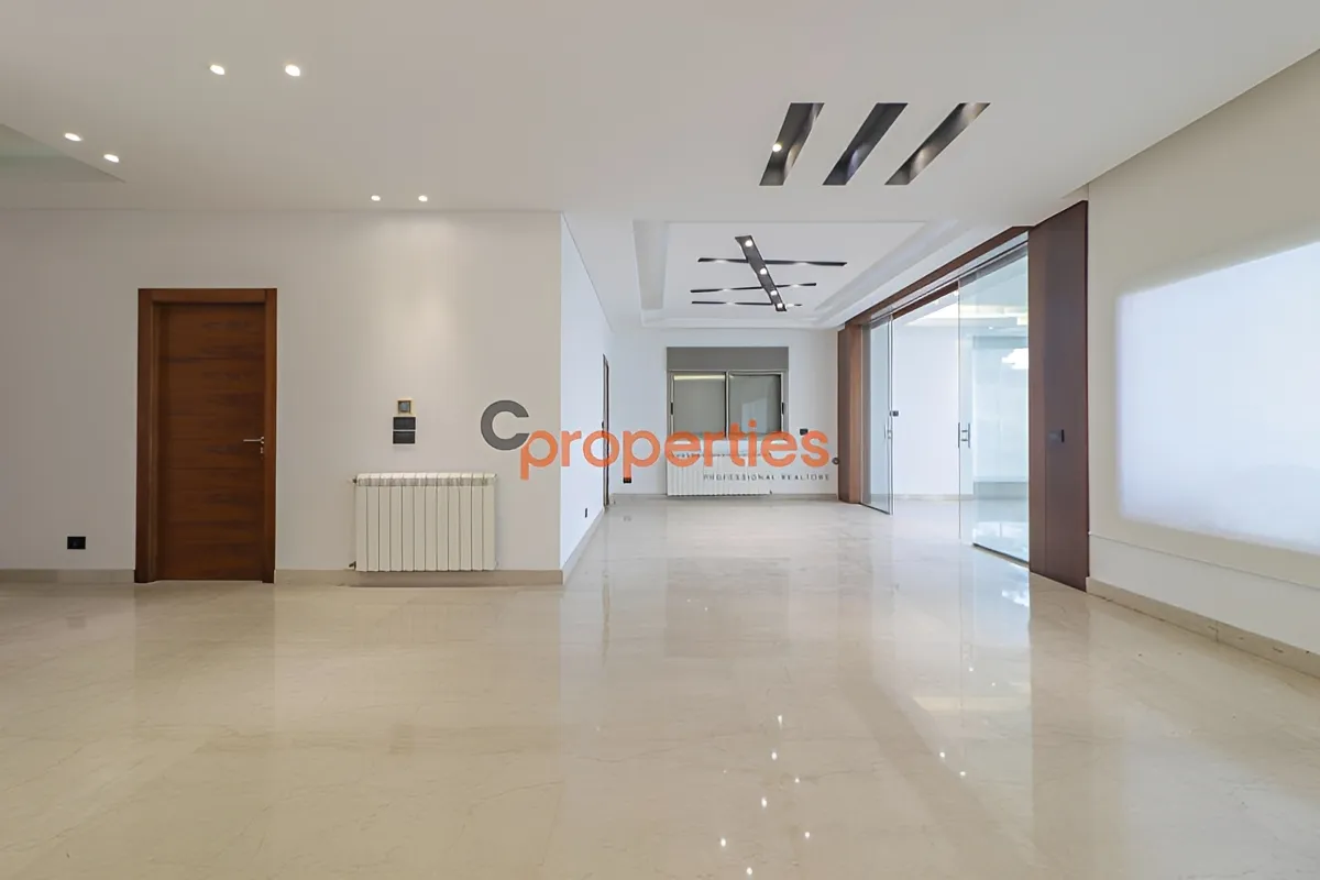 Apartment for Sale in Fanar - 3 bed, 5 bath