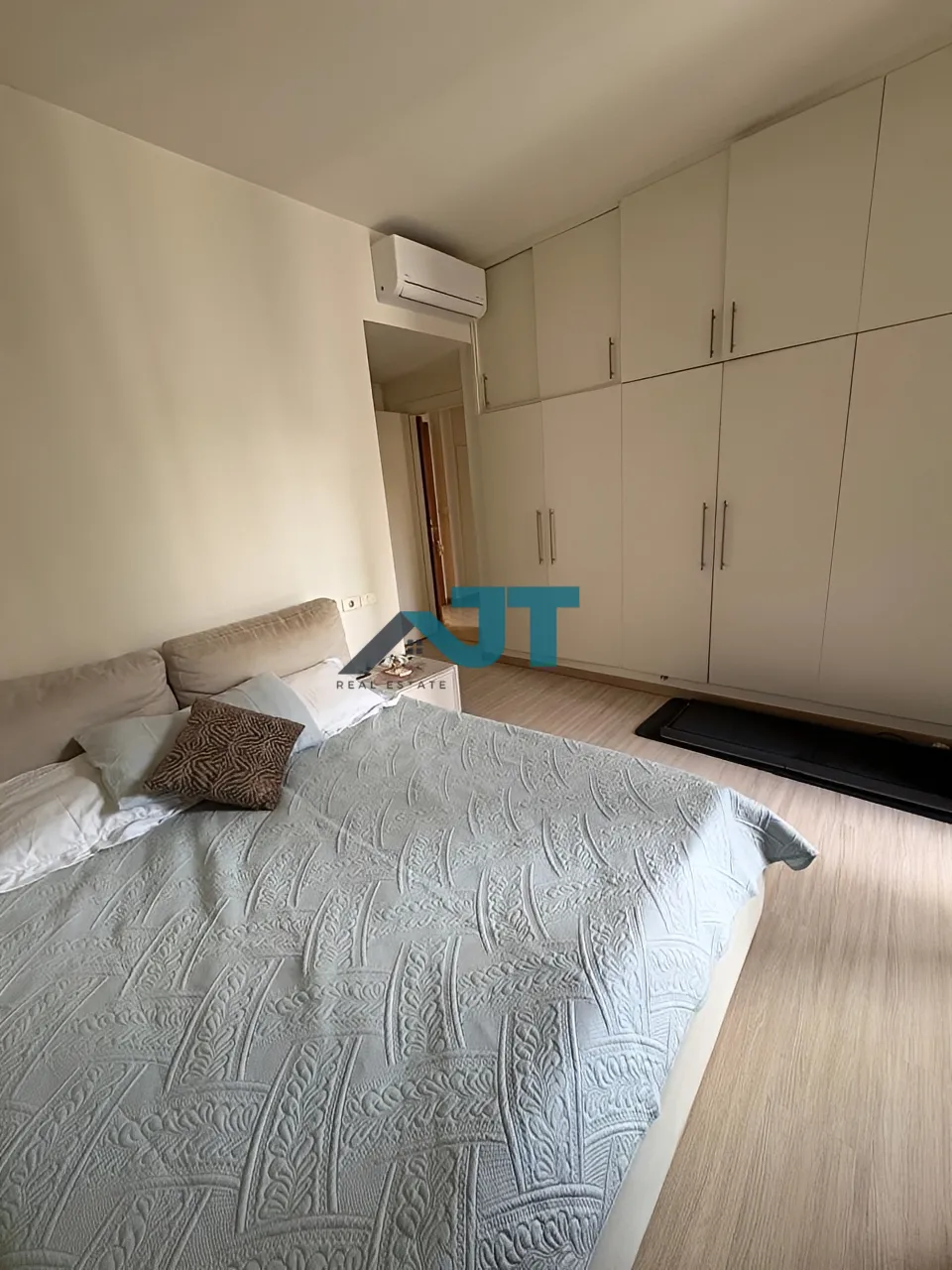 Apartment for rent in Achrafieh
