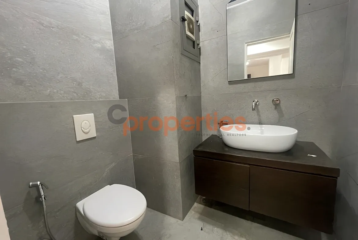 Office for Rent in Saifi Village