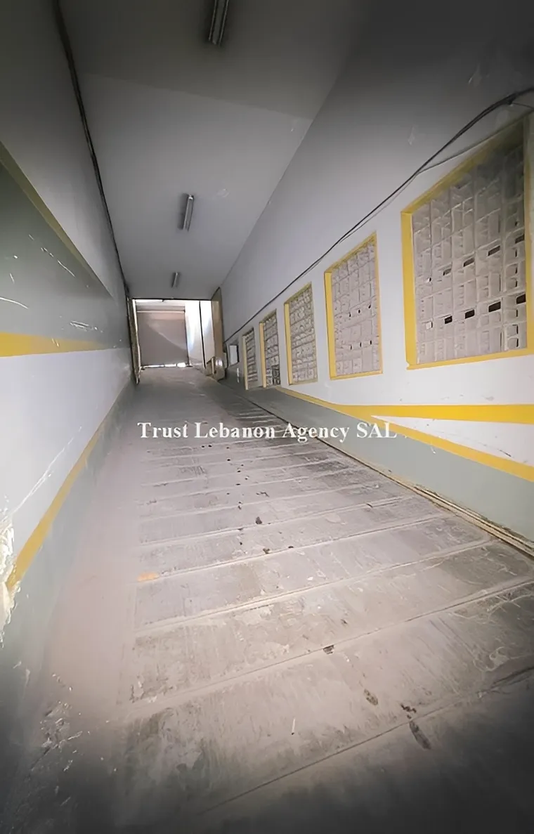 Commercial Property For Rent in Metn, Horsh Tabet