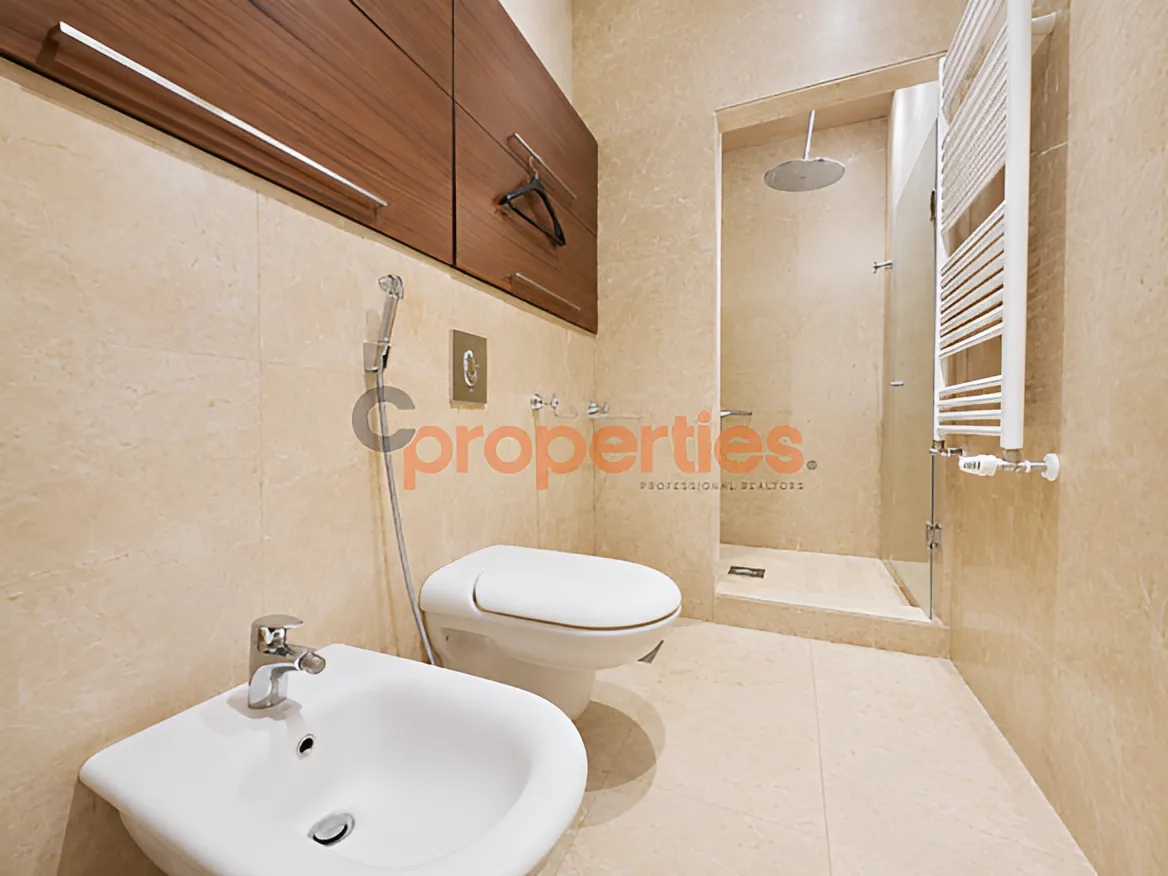 Apartment for Sale in Jnah - 4 bed, 7 bath