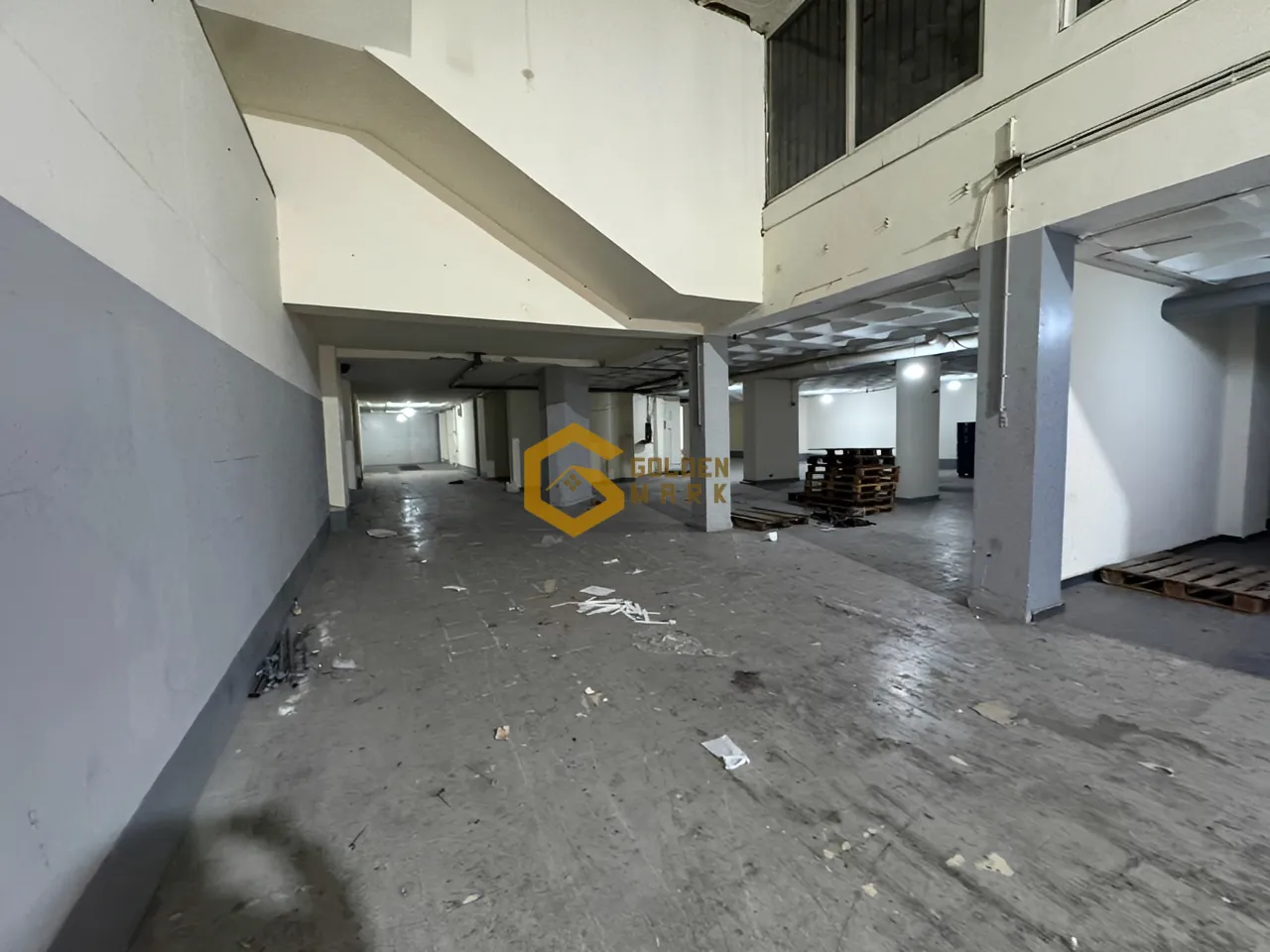 Warehouse for rent in Dbayeh