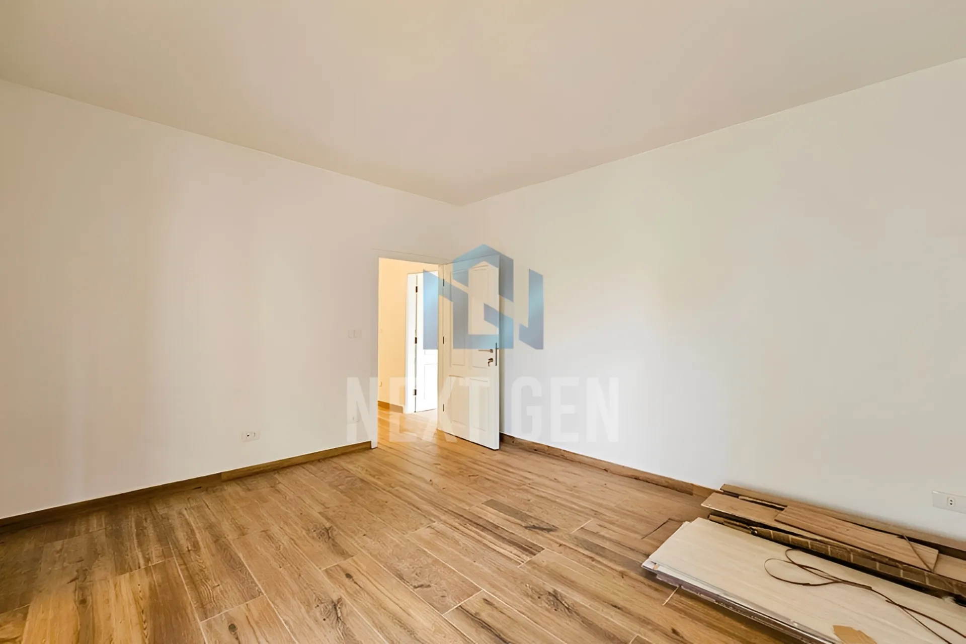 Apartment for sale in Ain Al Tineh, Bayrut, Lebanon