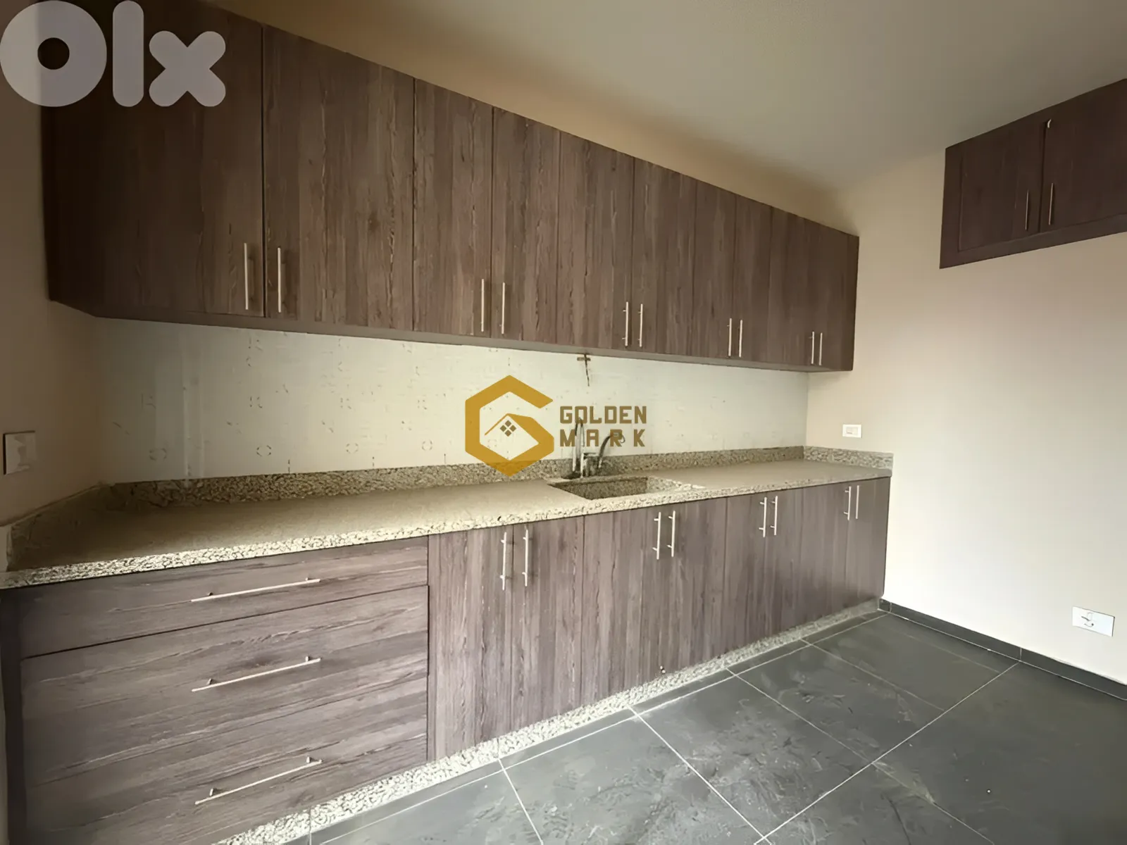 Duplex for Sale in Blat