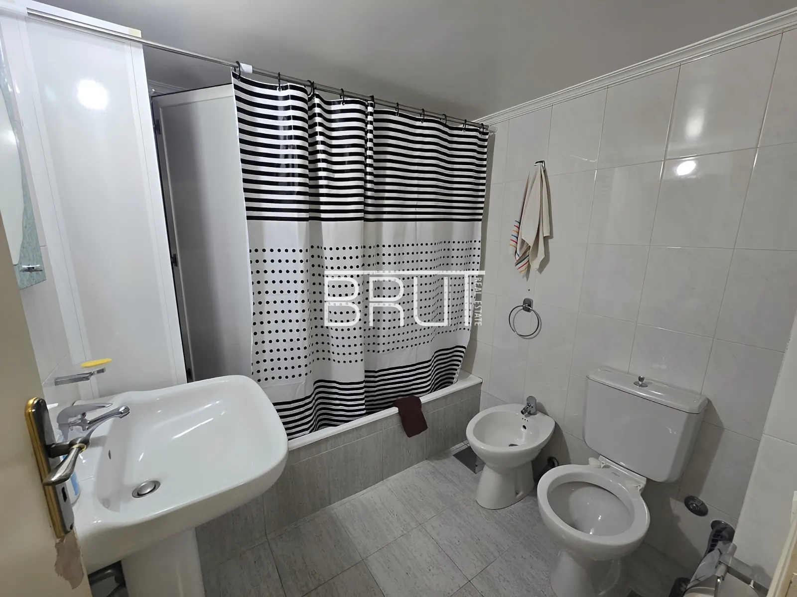Apartment for Sale in Jeita - 3 bed, 2 bath