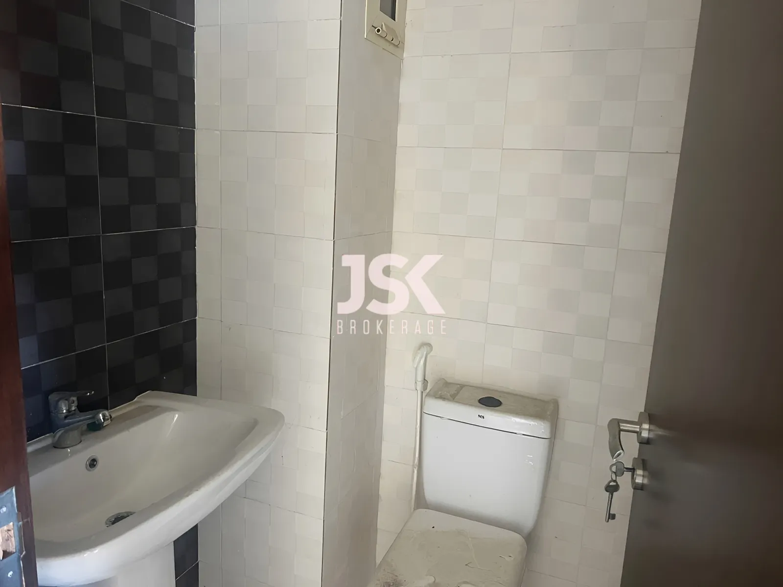 Apartment for Sale in Bchamoun