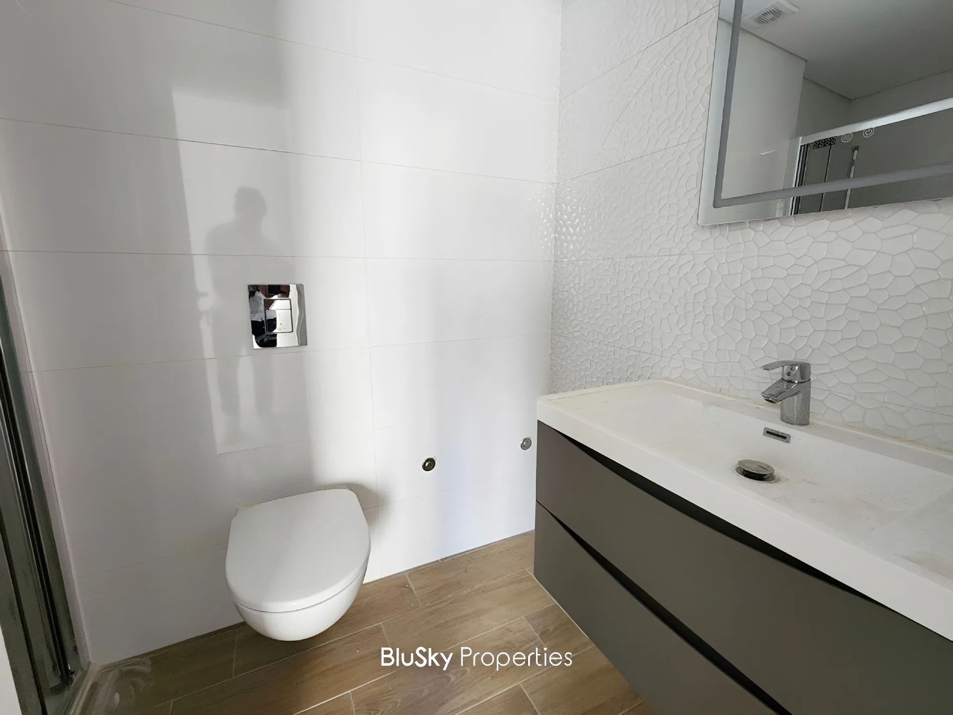 Apartment for rent in Dekwaneh, lebanon