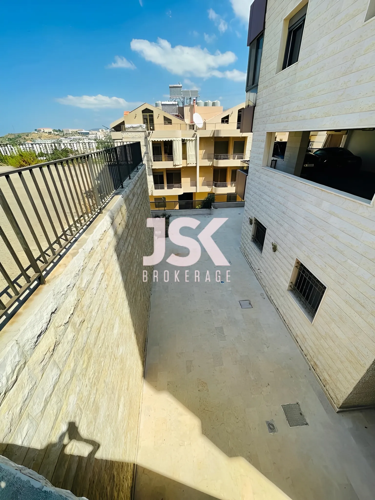 Apartment for Rent in Aaoukar, Lebanon - 2 bed, 3 bath