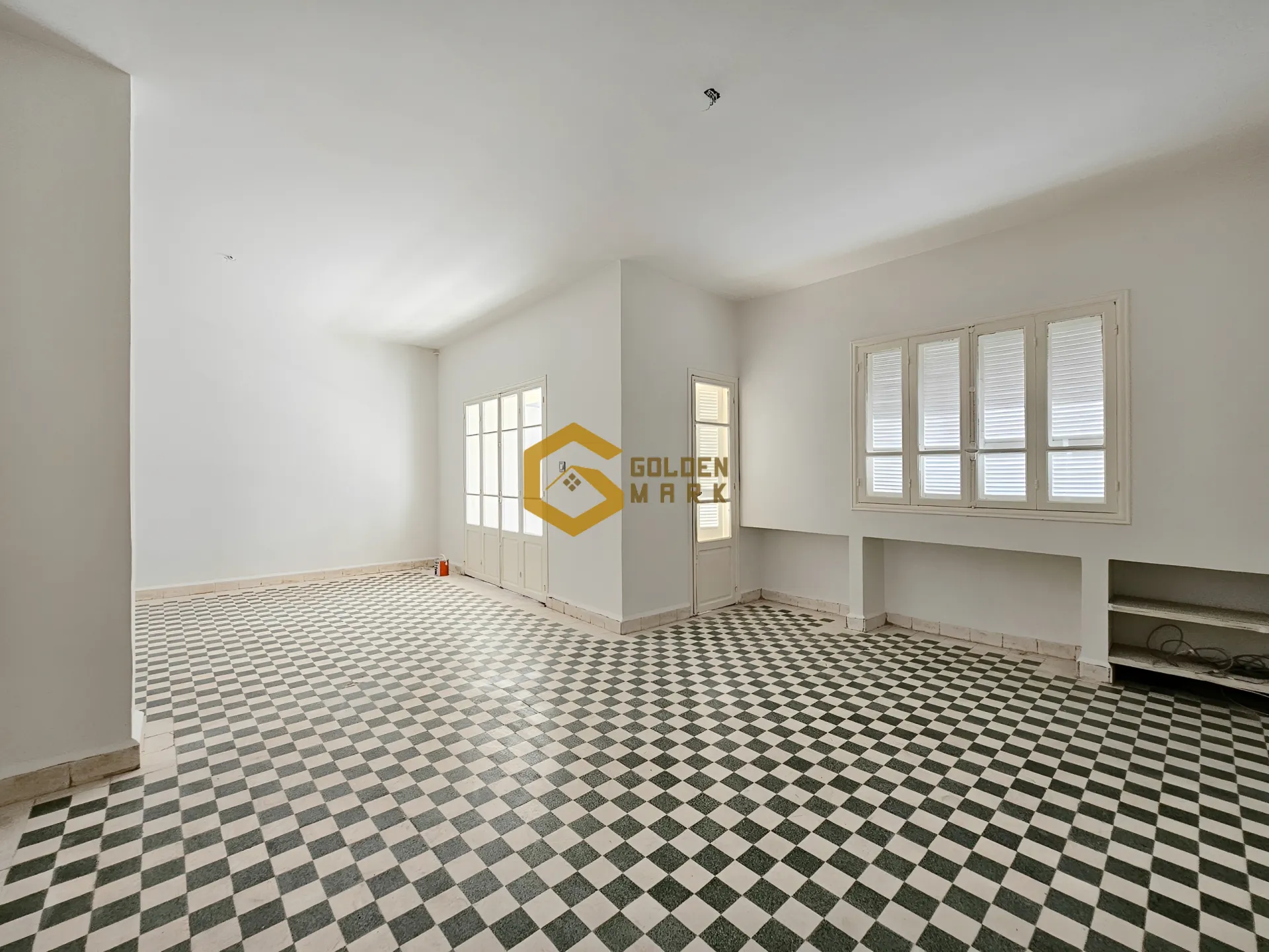 Apartment for Rent in Syoufi, Beirut - 3 bed, 2 bath