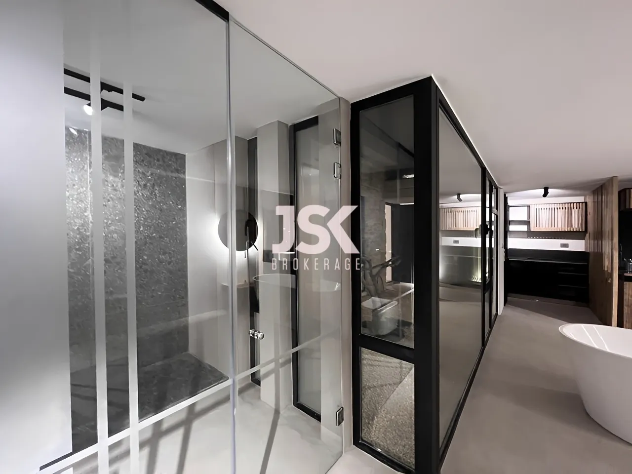 Loft for Sale in Batroun