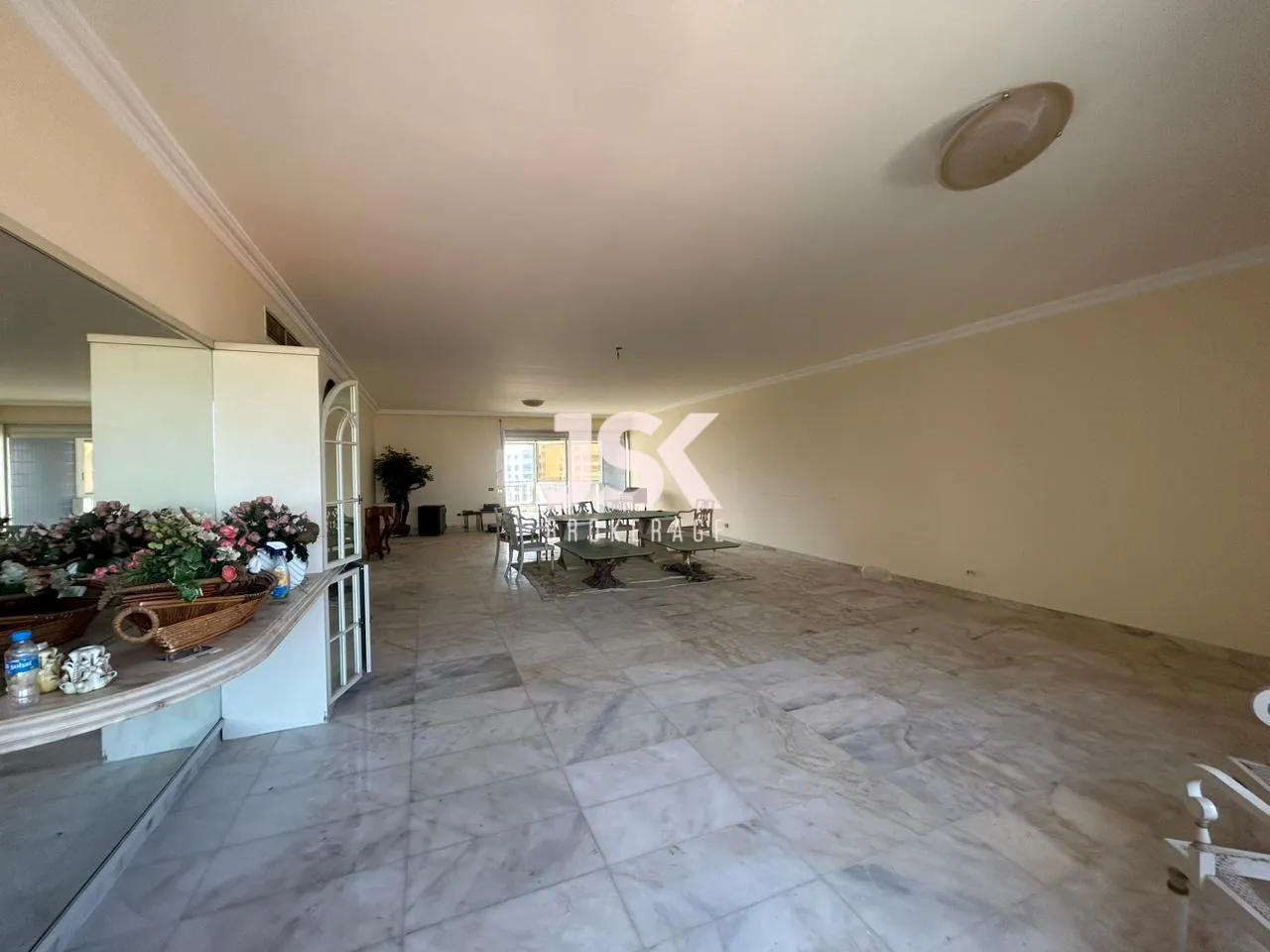 Apartment for Sale in Kraytem