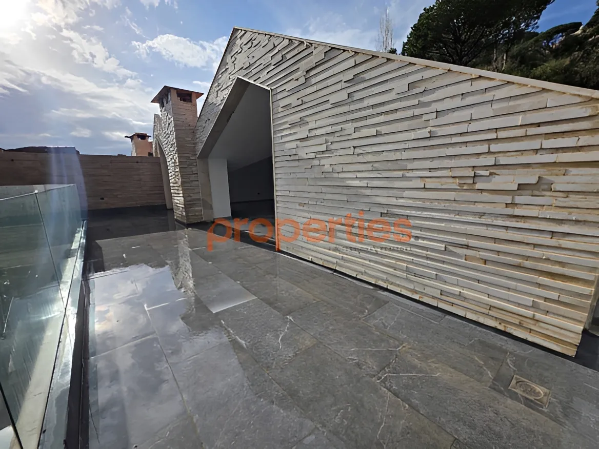 Apartment for Sale in Baabdat