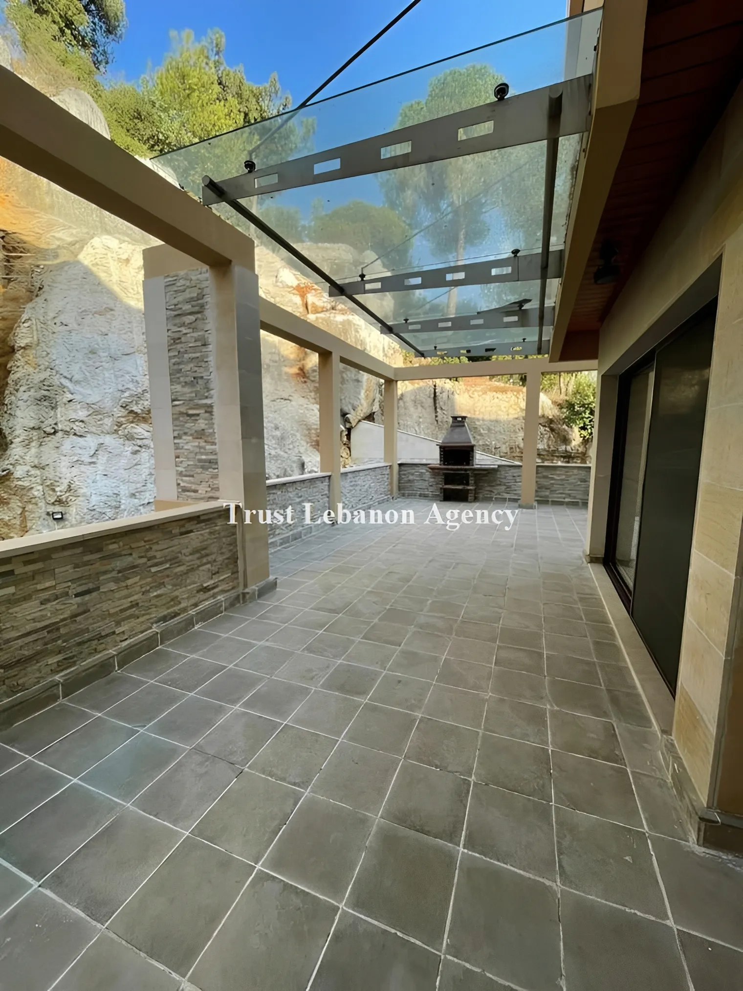 Duplex for Rent in Metn Oyoun Lebanon