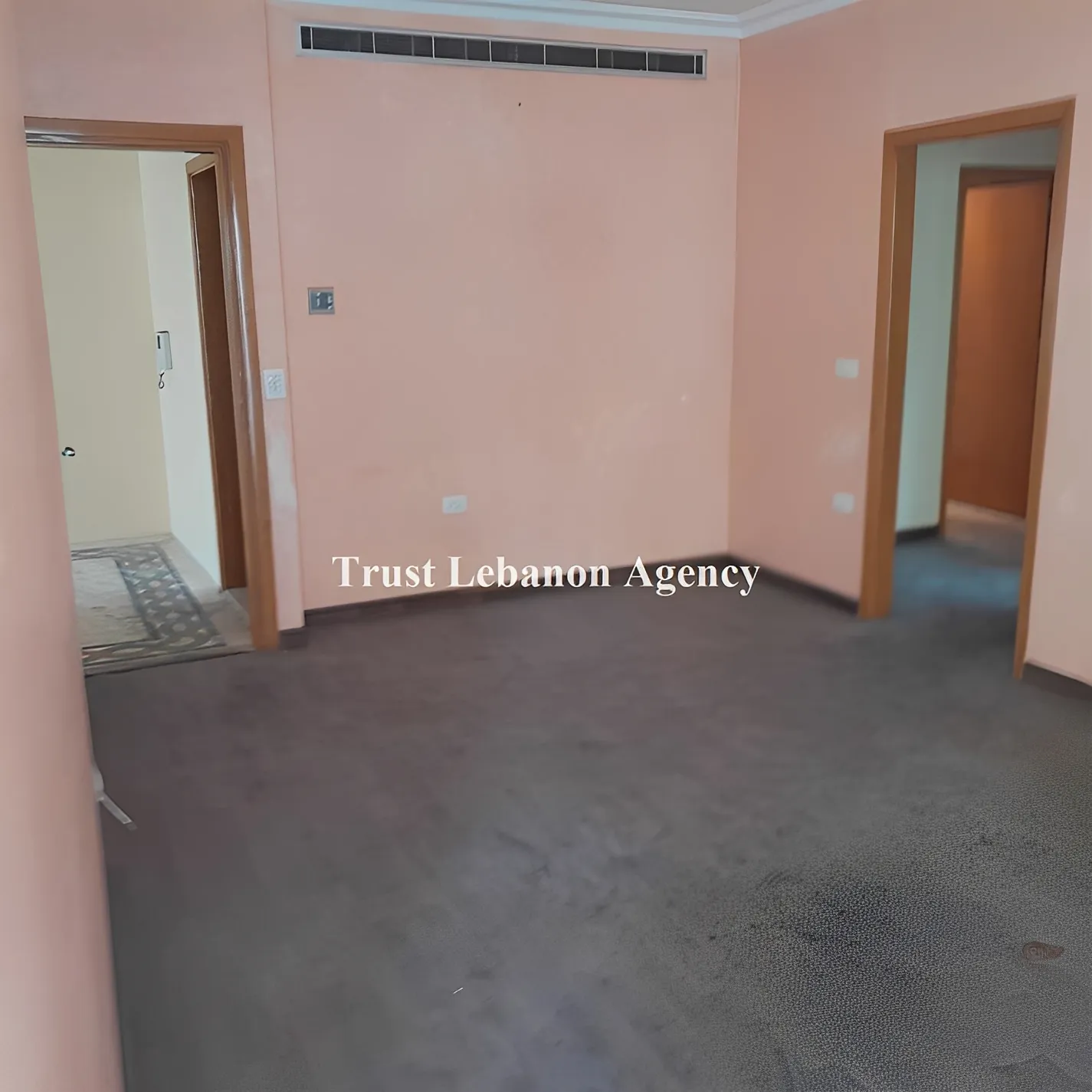 Apartment for Sale in Ramlet El Bayda Beirut