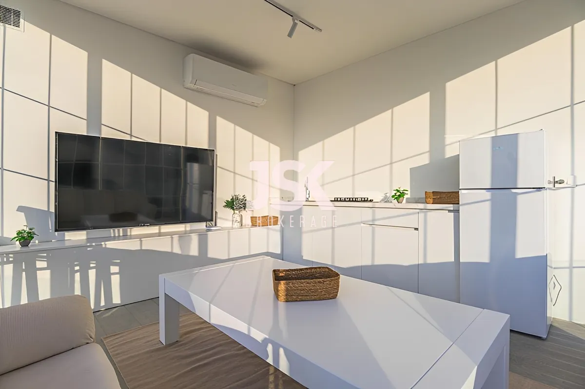 Chalet for rent in Kfarhbeib - 2 bed, 1 bath