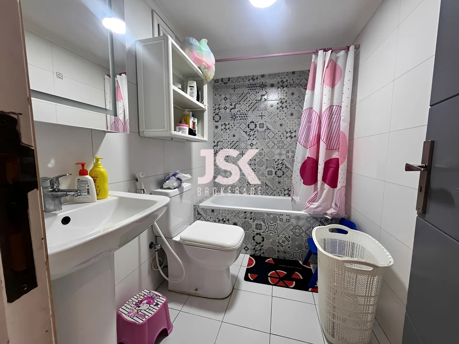 Apartment for Sale in Ghobeiry