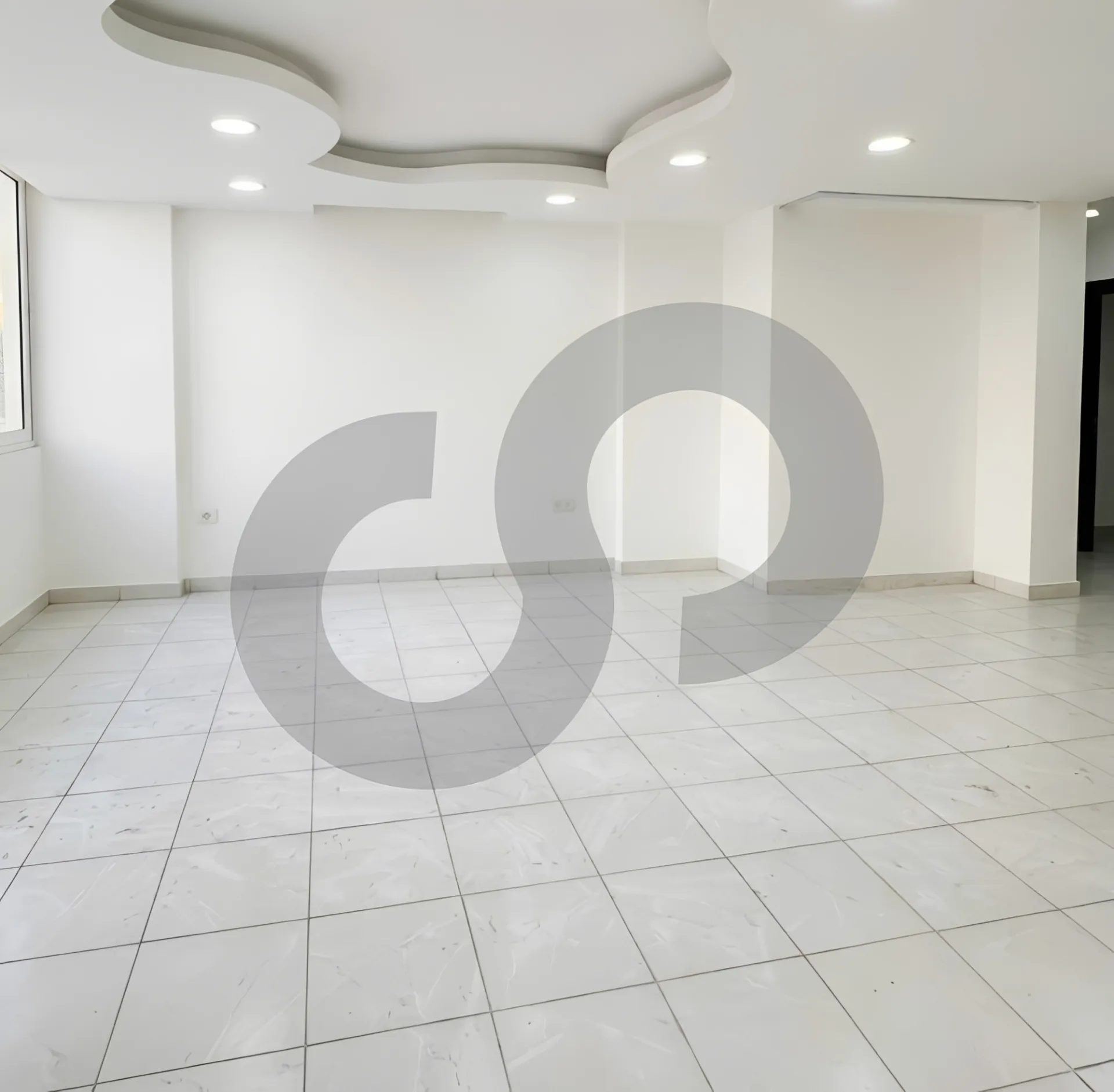 Shop for Sale in Sin El Fil
