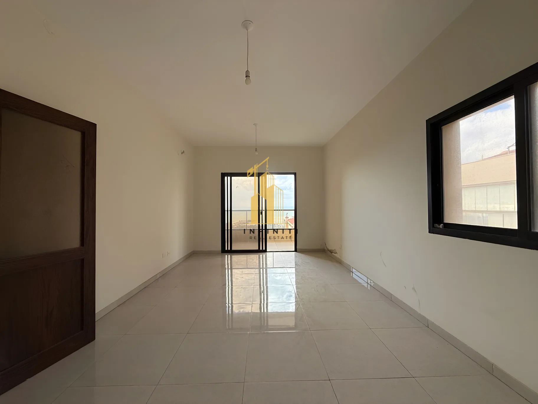 Apartment for sale in Dawhet Aramoun, Lebanon