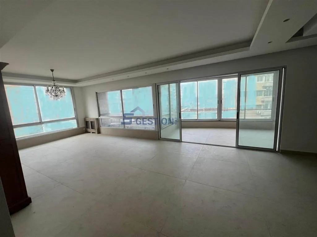 Apartment for Sale in Achrafieh