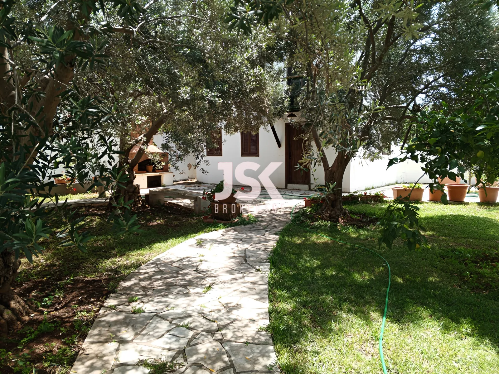 Villa for Sale in Edde