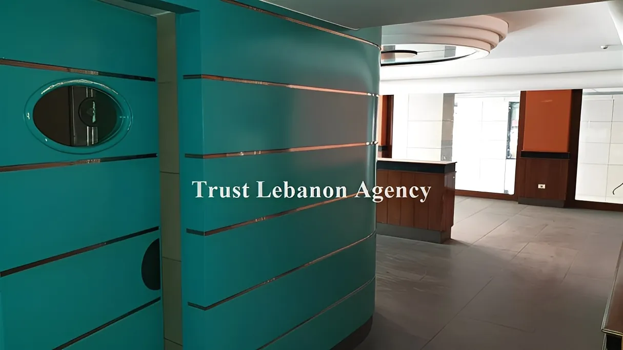 Shop for rent in Beirut, Hamra