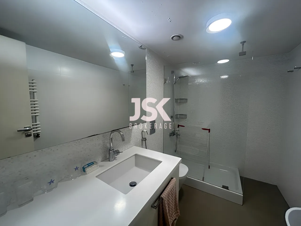 Apartment for Sale in Jnah