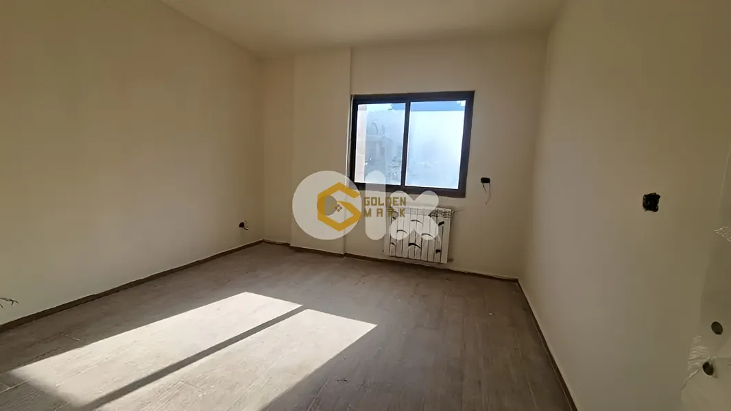 Apartment for Sale in Cornet Chahwan