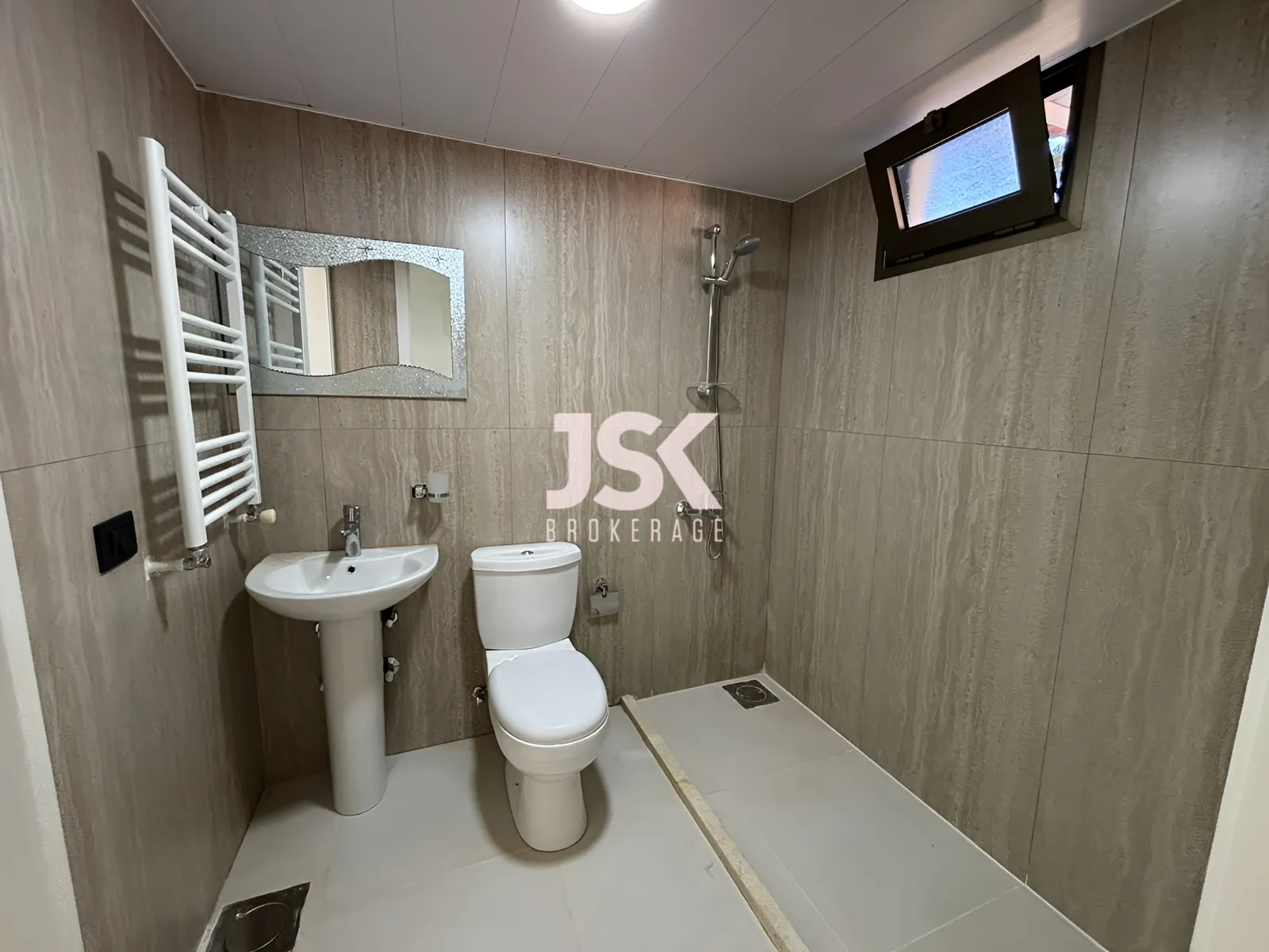 Apartment for Sale in Zikrit