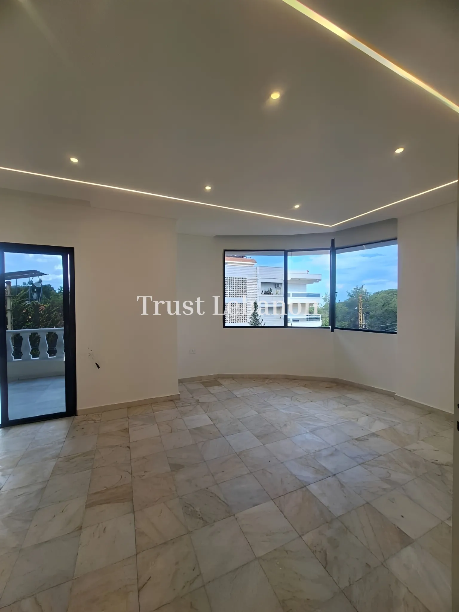 Apartment for sale in Bchamoun