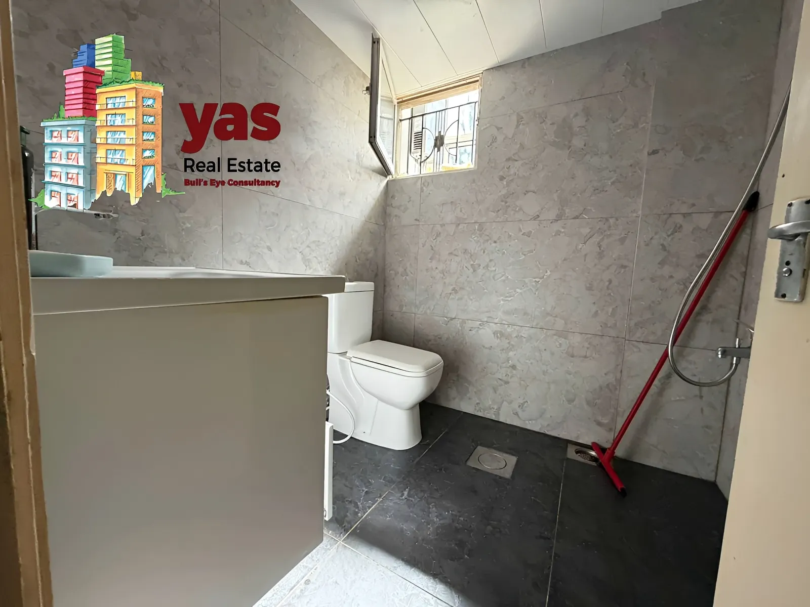 Apartment for Sale in Ashqout