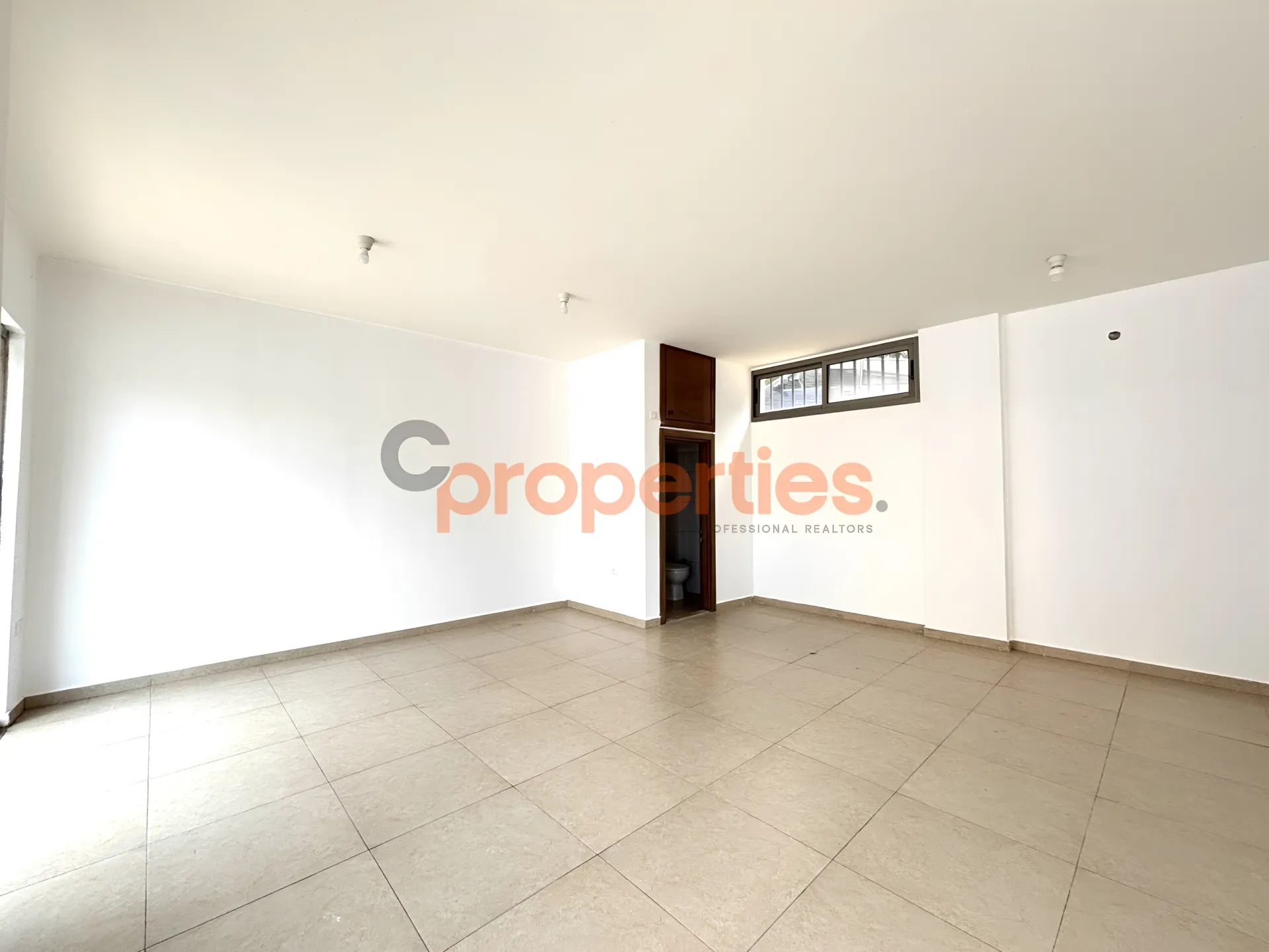 Shop for Rent in Jdayel