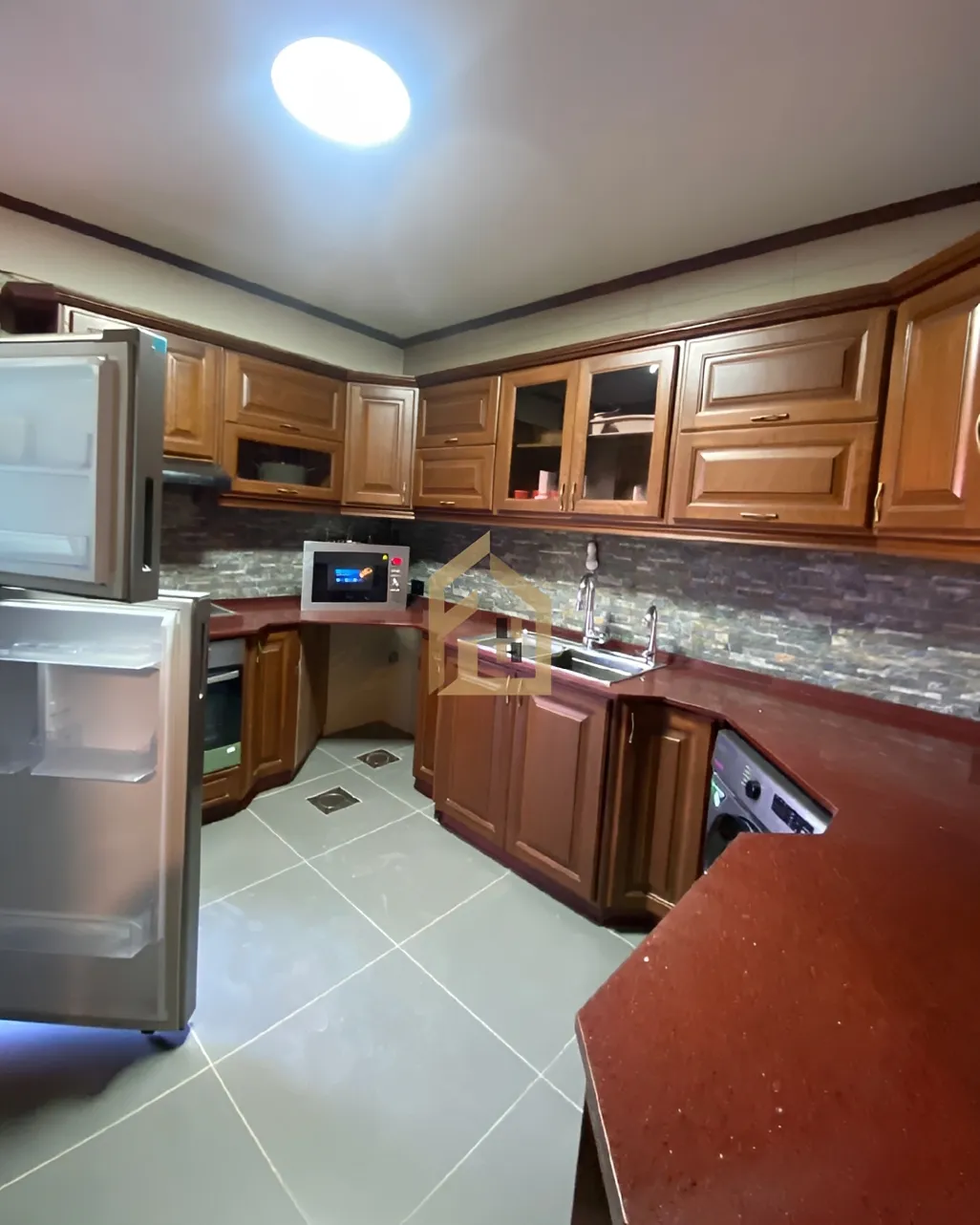 Apartment for sale in Ballouneh, Lebanon - 3 bed, 4 bath