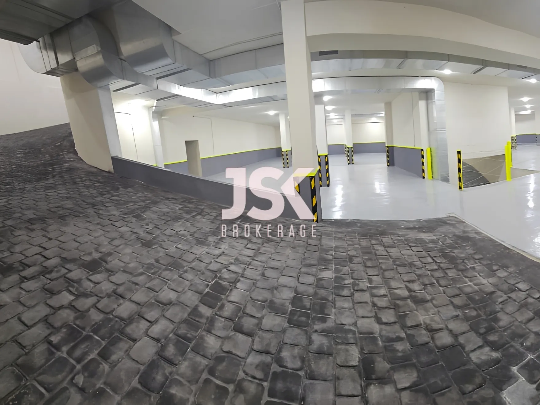 Warehouse for Sale in Baabda