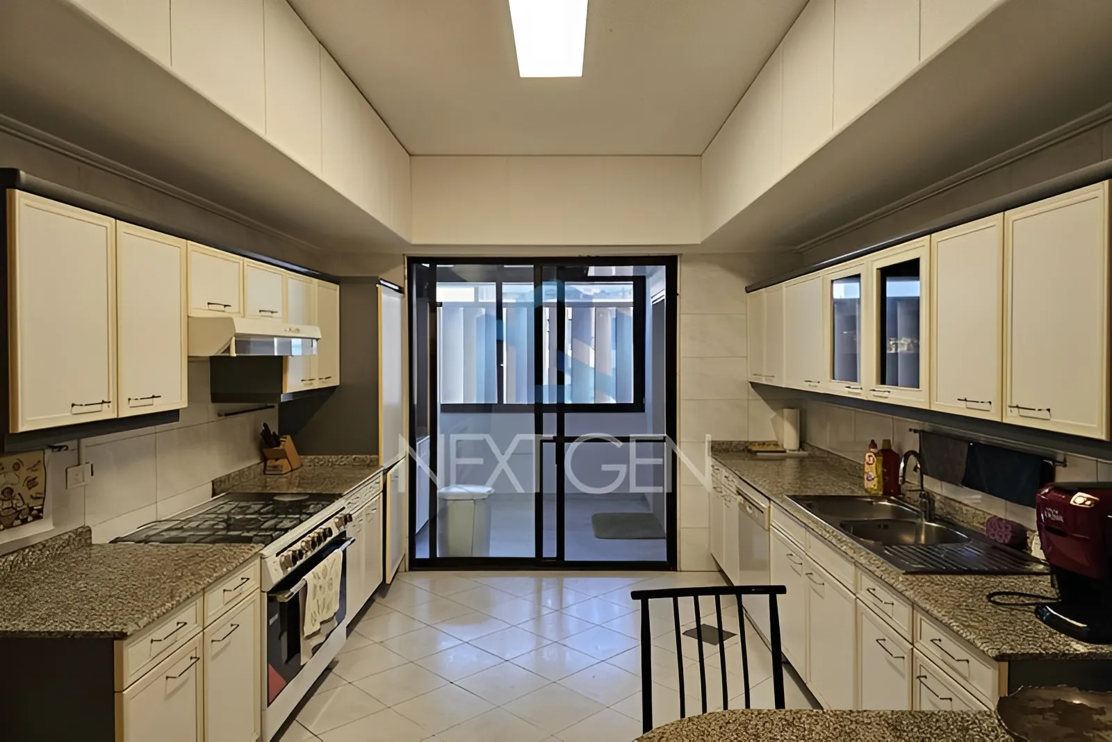 Apartment for Sale in Ras Beirut