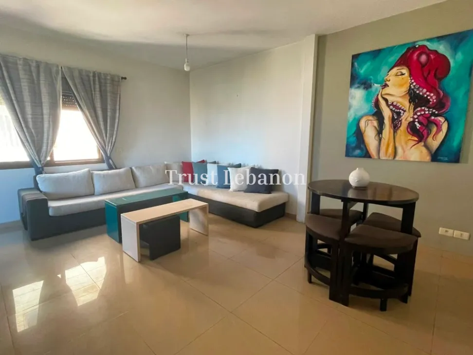 Apartment for rent in Mazraat Yachoua, Lebanon - 2 bed, 2 bath