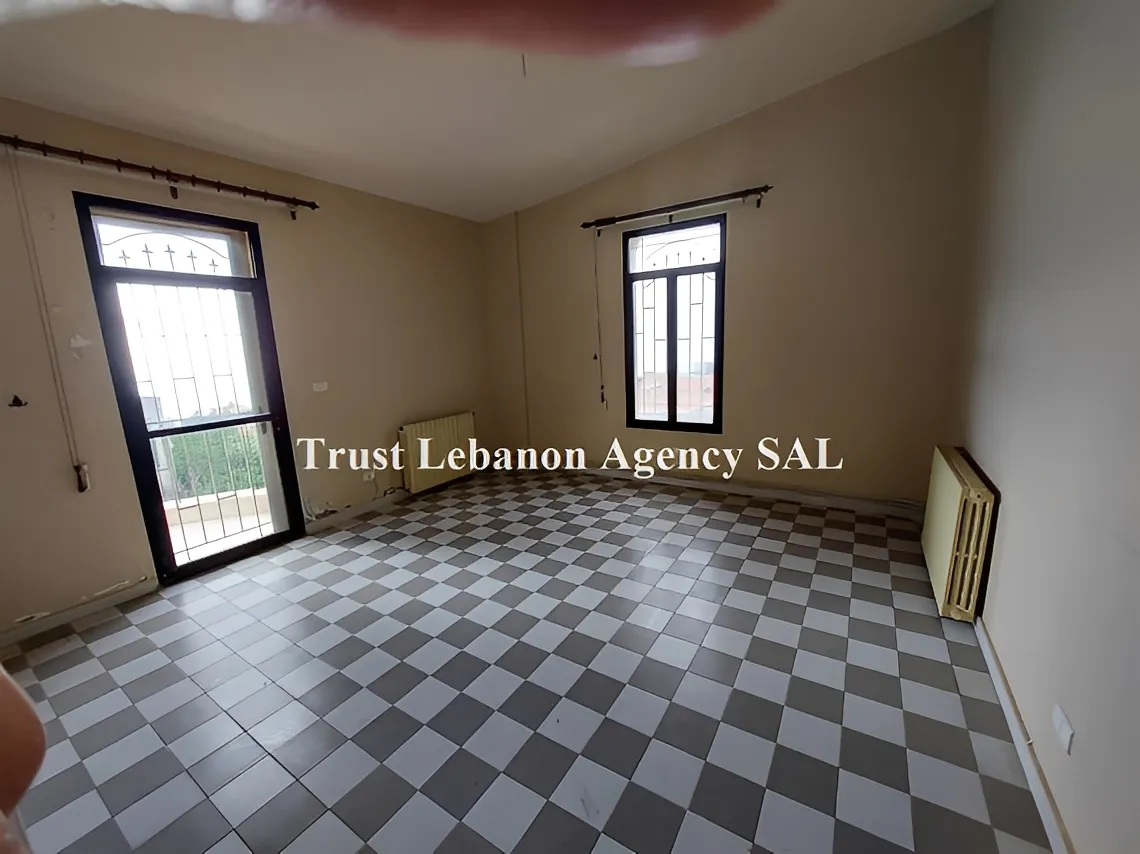 Villa for Sale in Alay Souk Al Ghareb